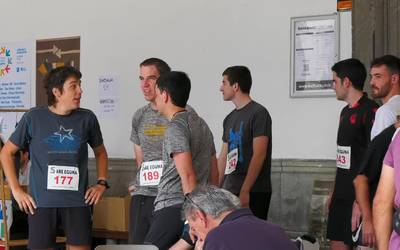 Julen Azpiazuk eta Maite Bikendik irabazi dute Sare Eguneko krosa