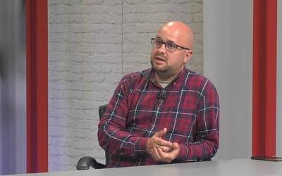 Arkaitz Fullaondo: "Jatorriz atzerritarrak diren 0-15 urte arteko 17.000 gazte daude erroldatuta EAEn"