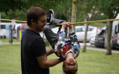 Slackline saioa egin dute Kukuarri Astearen barruan