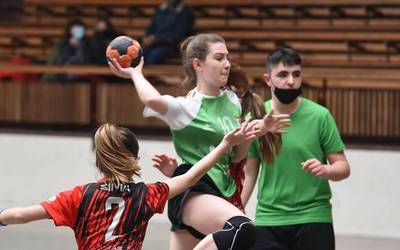 Laudio Eskubaloi Taldeko 8 jokalari hautatu dituzte Arabako Selekzioarekin jokatzeko