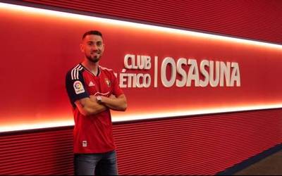 Moi Gomez da Osasunaren laugarren fitxaketa