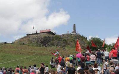 Giro zoragarria izan dute Baztango Amaiuraldian