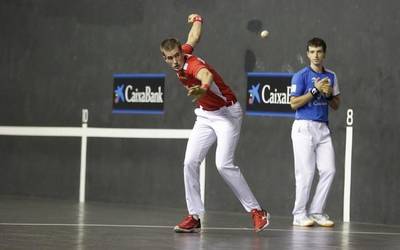 Mariezkurrena II.aren erritmora dantzan