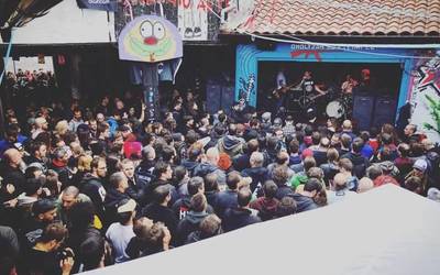 Gasteizko Gaztetxeko oholtzak musikaz blaituko ditu jaiak