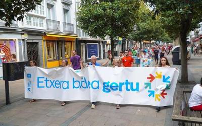 Euskal presoen urruntze politikaren aurkako protesta, Gasteizko jaien bezperan