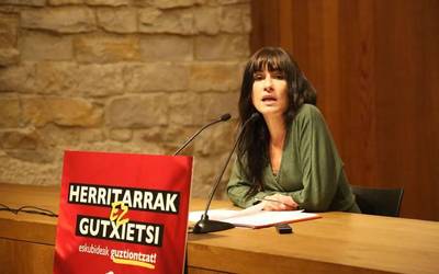 Agurne Gaubeka (Behatokia): "Merezimenduaren dekretua aldatuta, epaileek agindutakoa baino harago egin du Gobernuak euskararen kontra"