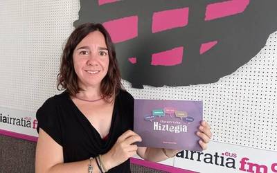 Josune Aznarez: "Gure helburua da bertako hitzak eguneroko elkarrizketetan sartzen joatea"
