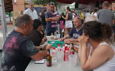 Auzo giroan agurtu dituzte Ugarteko Jaiak