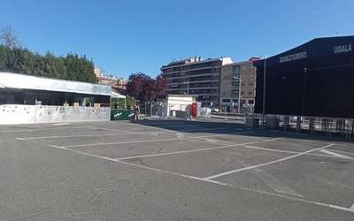 Samuel Sanchez: "Lizarrako txosnetan eragileak elkarlanean aritzen gara"