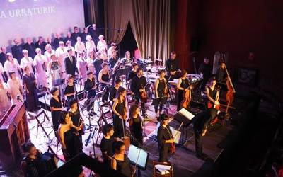 Musika Jaialdian parte hartu duten artistei, elkarteei eta entzuleei eskerrak eman dizkie udalak