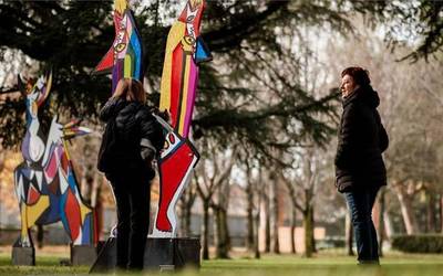 Dirulaguntzak eskualdeko zortzi udalendako antolatzen dituzten kultur jarduerak finantzatzeko