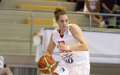 Ana Faussurier pibota fitxatu du Azkoitia-Azpeitia ISBk