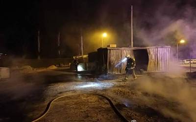 Txantrea Hegoaldeko obretan nahita eragindako sutea ikertzen ari da Udaltzaingoa