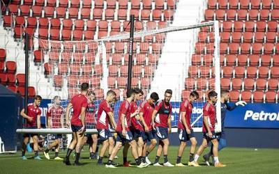Osasuna, estatistikaren aurka lehiatuko da Sevillan