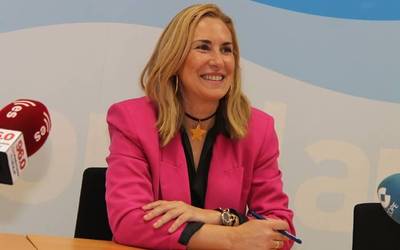 Nafarroako PPko presidente kargua utziko du Ana Beltranek