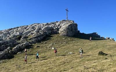 Ohi baino jende gutxiago baina giro dotorea Kurtzebarri Egunean