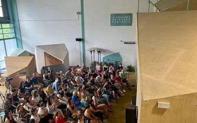 Irailaren 22an 'Asanblada irekia' egingo du Bor-borrek, udazkeneko erronkak aurkezteko eta antolatzeko