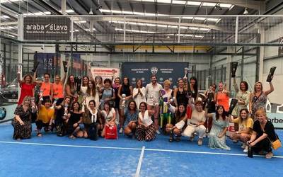 Izaskun Azulak eta Rosabela Fernandezek irabazi dute 'Arabako Foru Aldundia' Emakumeen Padel Torneoa'