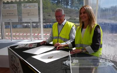 2.400.000€  GHKk sasietako lurretan eraikiko duen transferentzia estaziorako