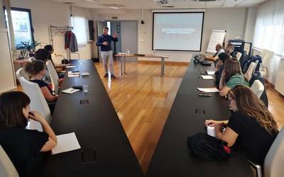 Ekintzaileei bultzada ematera dator Ekin Silver Economy programa