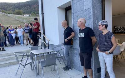 Araozko ostatuaren inaugurazio ekitaldiko argazkiak