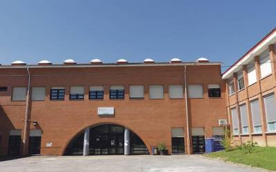 Zaraobe Institutuko eta Zurrumurruen Aurkako Taldeko hainbat gaztek herriko etorkinei buruzko filmea aurkeztuko dute gaur