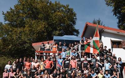 Goizale aterpearen jaiak lagun ugari elkartu zituen Ponatan