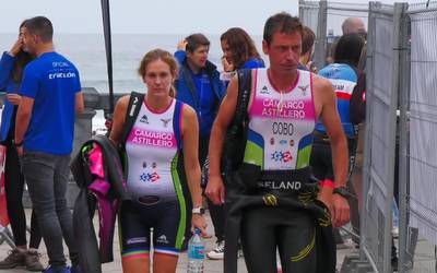 Itsaso txarrak duatloi bihurtu zuen Bikote Mistoen Triatloia