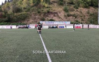 Ahalegin handia eta aukera asko, baina zorterik ez