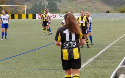 Segura Goierri emakumezkoen senior taldeak 5 eta 0 garaitu zuen Lagun Onak