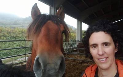 "Orain gaude larri; laguntzak oraintxe behar genituzke"