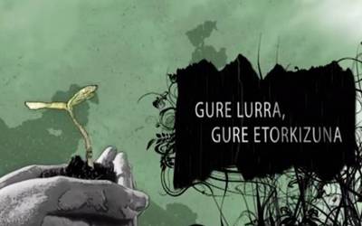 Gure lurra, gure etorkizuna dokumentala Etxalarren urriaren 14an