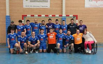 Errekak Burlada garaitu du (28-33)