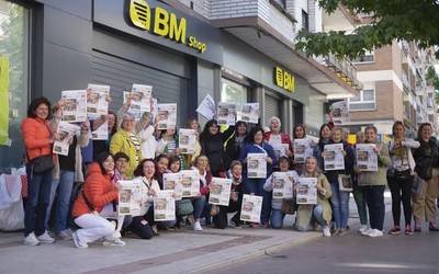 BMk bere gain hartu ditu Superberriakeko langile eta azpiegiturak, eta dendak ostegunera arte egongo dira itxita, trantsizioa burutzeko