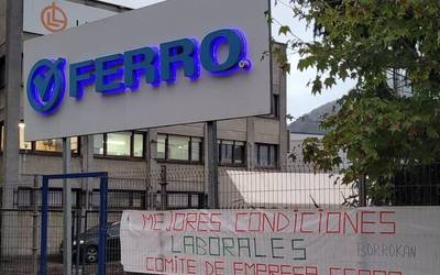 Greba egingo dute Ferroko langileek azaroaren 3an, “enpresaren inmobilismoa salatu eta lan baldintzak hobetzeko”