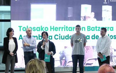 Tolosarren lehen Herritarren Batzarra burutu dute