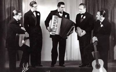 Los Xey musika taldeari buruzko dokumentalaren aurre estreinaldia eginen dute urriaren 25ean Donostian