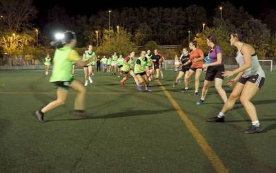 Getxo Rugbyko Neskak taldeak 16 urtetik gorako emakumeak gonbidatu gura ditu errugbiaz gozatzeko