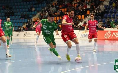 Osasuna Magnak lehen garaipena lortu nahi du