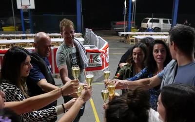 700 cava botila eta 600 pertsona inguru bildu ziren Zegamako Cava Festan