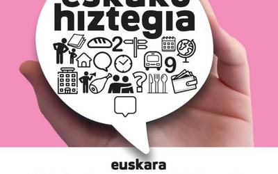 Etorkinei zuzendutako euskarazko hiztegia kaleratu dute Durangaldeko hainbat herritan