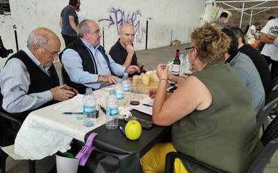 Udazkeneko ferietan jende aunitz ibili da Elizondon