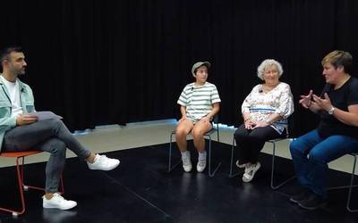 Badator azaroko GUKA magazina