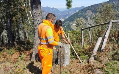 Eibar, Soraluze, Bergara eta Elgeta arteko mugarriak konpondu dituzte