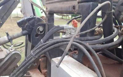 Asteburuan sasiak mozteko makina eta traktorea hondatu dituztela salatu du Baztango Udalak