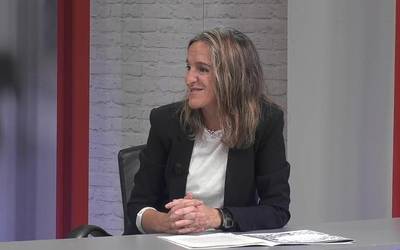 Rosa Errazkin: "Argi dago gure etorkizuna zientziari, teknologiari eta berrikuntzari lotuta dagoela"