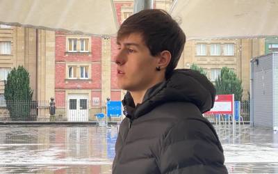 Martxel Iztueta profesional mailan debuta egiteko prest dago