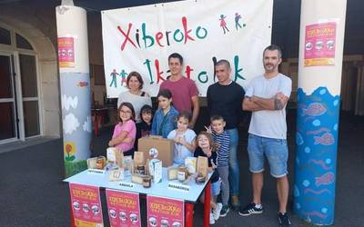 Zuberoako ikastolen aldeko elkartasun-kanpaina Uribe Kostara heldu da