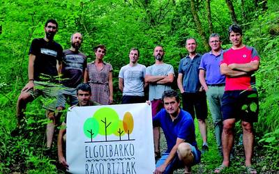 Bazkide kanpaina hasiko du Elgoibarko Baso Biziak taldeak