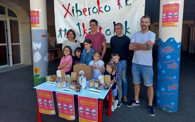 Abian da Zuberoako ikastolen aldeko saski salmenta